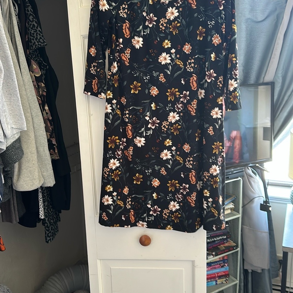 Nine Britton Pink and Orange Sheath Dress 3/4 Sleeve Crew Neck